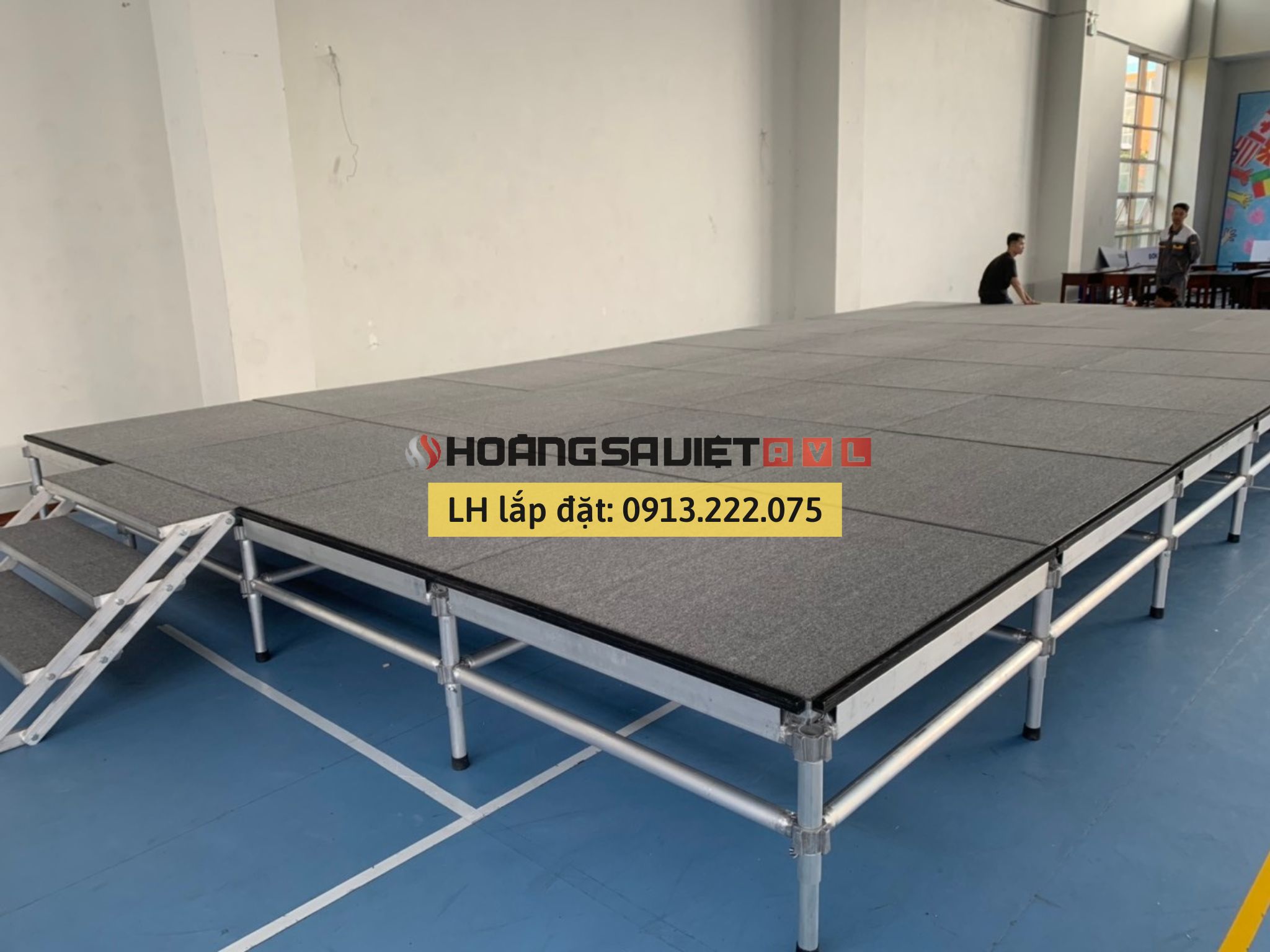 Thi công, lắp đặt sân khấu lắp ghép di động tại HSV ProAVL