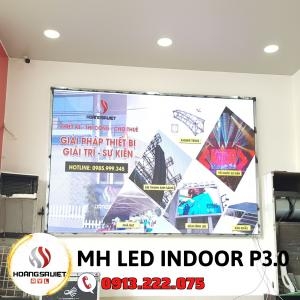 Handing over P3.0 Indoor Led Screen To Car Store In Dong Thap